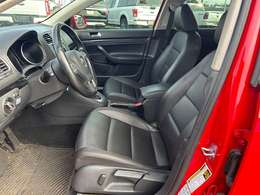 used 2013 Volkswagen Jetta SportWagen car, priced at $10,363