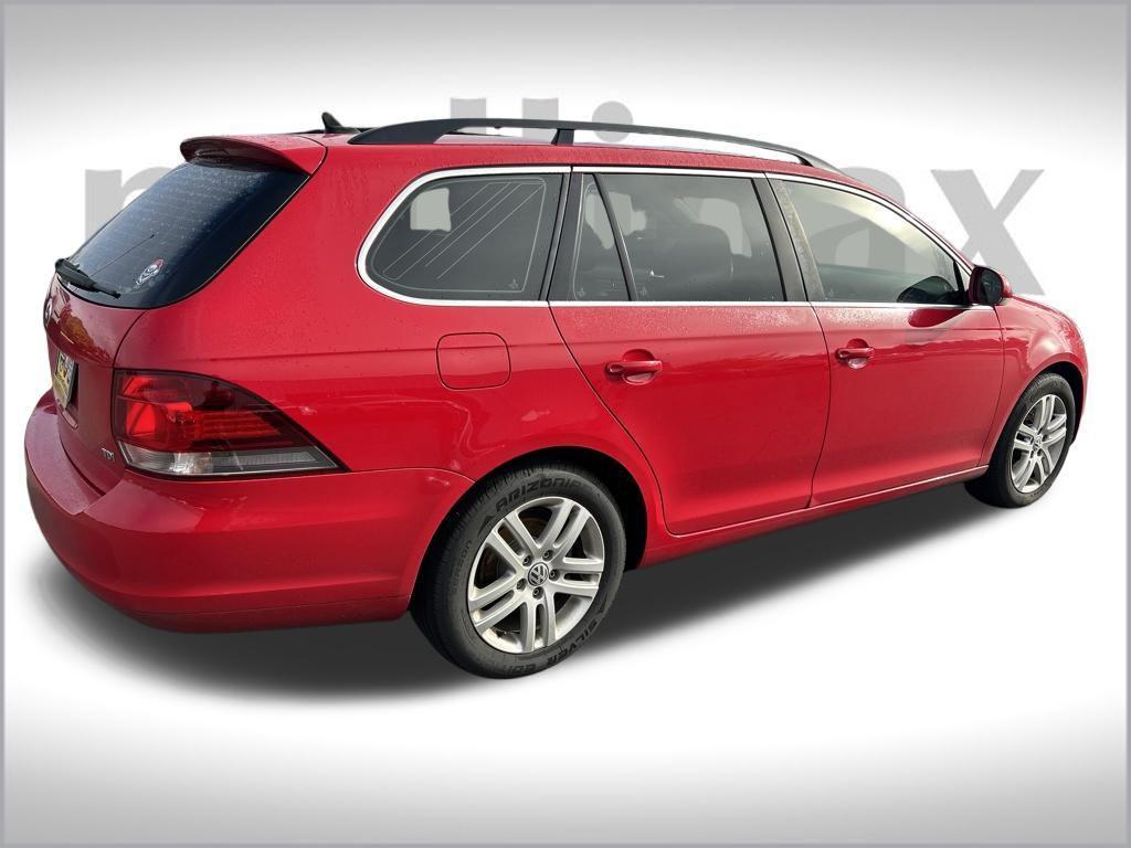 used 2013 Volkswagen Jetta SportWagen car, priced at $10,363