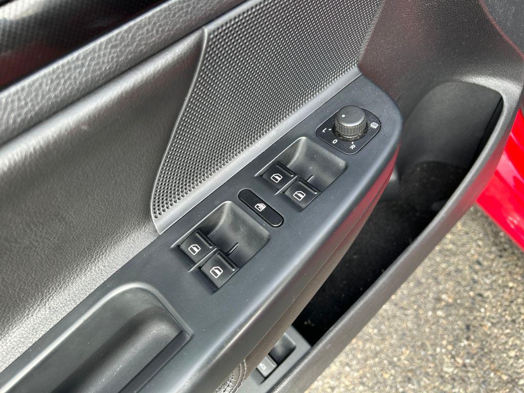 used 2013 Volkswagen Jetta SportWagen car, priced at $10,363