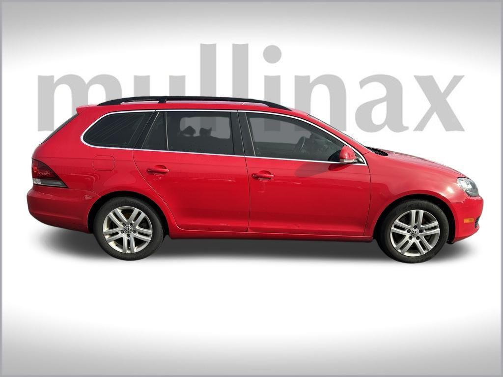 used 2013 Volkswagen Jetta SportWagen car, priced at $10,363