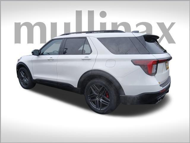 new 2025 Ford Explorer car, priced at $58,245