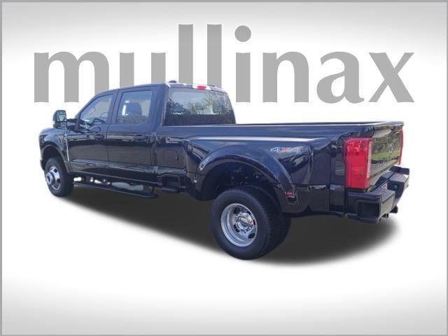 new 2025 Ford F-350 car, priced at $68,154