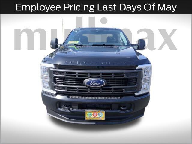 new 2025 Ford F-350 car, priced at $67,404