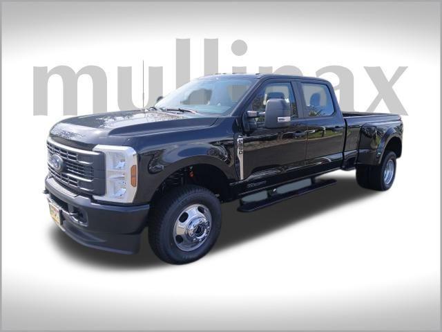 new 2025 Ford F-350 car, priced at $67,404
