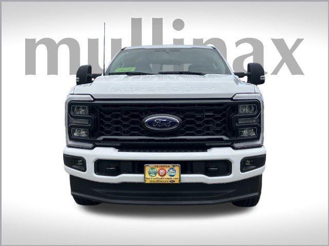 new 2024 Ford F-350 car, priced at $54,685