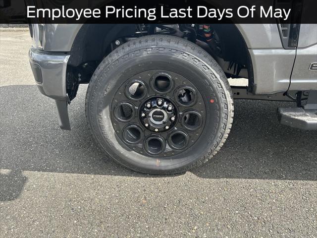 new 2025 Ford F-250 car, priced at $74,344