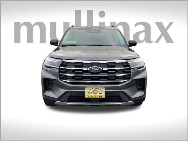 new 2025 Ford Explorer car, priced at $41,450