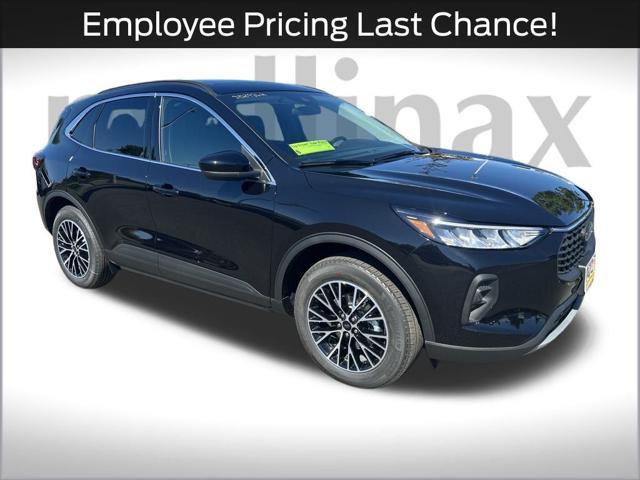 new 2025 Ford Escape PHEV car, priced at $33,877