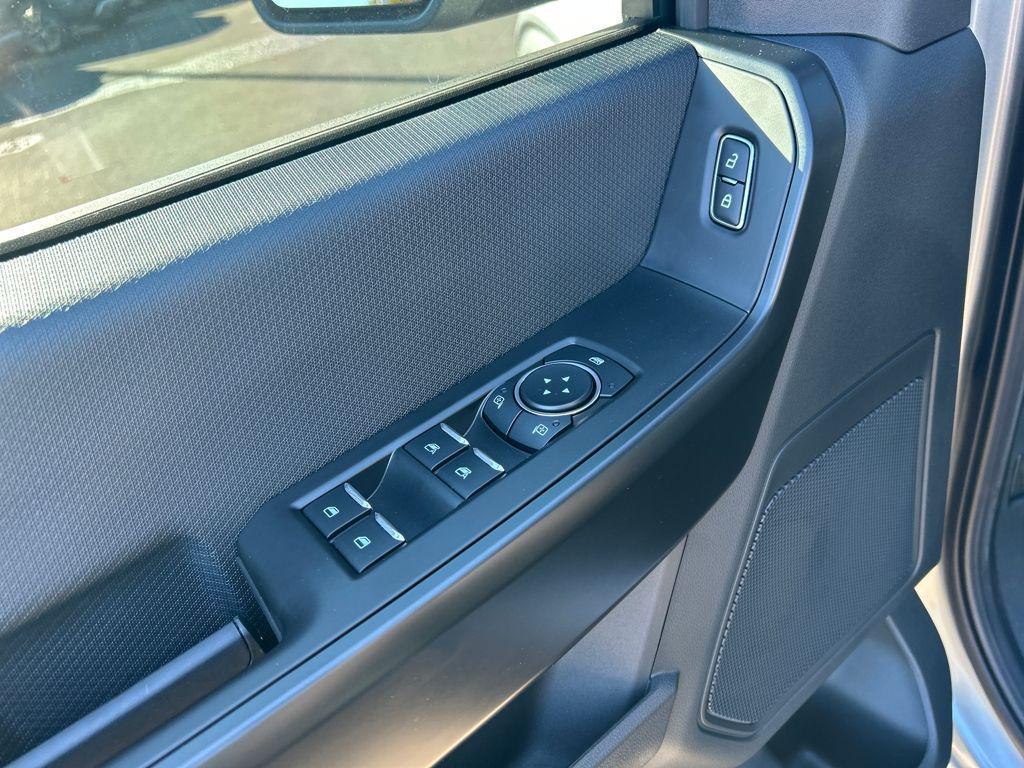 new 2025 Ford F-150 car, priced at $55,360