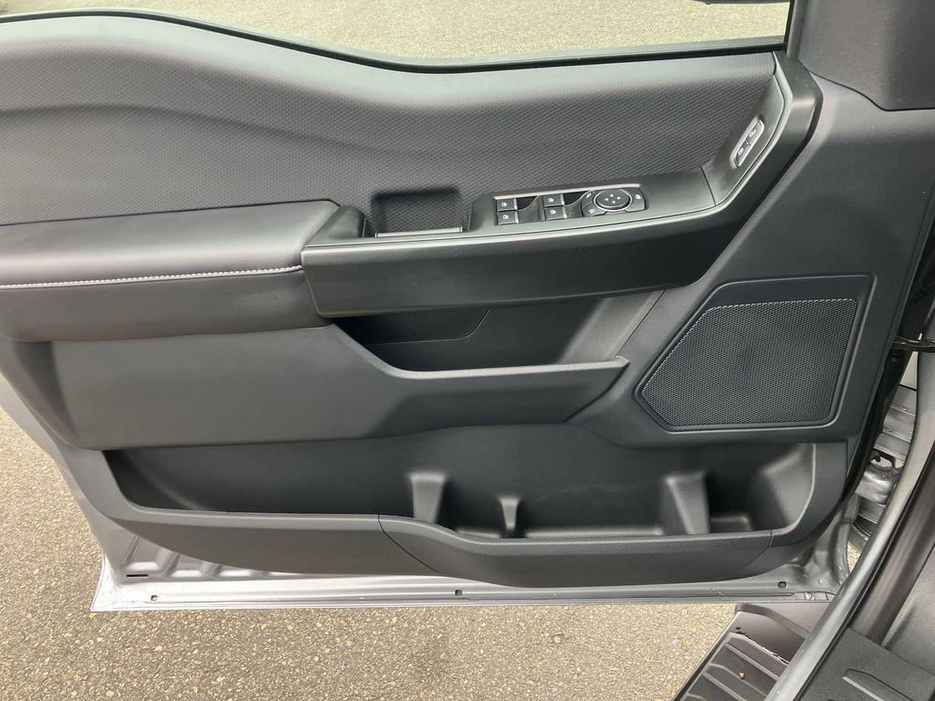 new 2025 Ford F-150 car, priced at $49,037