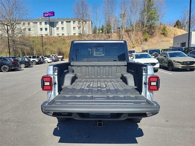 new 2024 Jeep Gladiator car, priced at $48,216