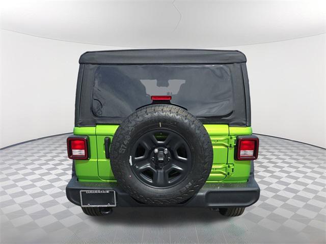 new 2025 Jeep Wrangler car, priced at $40,764