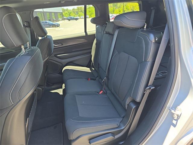 new 2025 Jeep Grand Cherokee L car, priced at $44,424