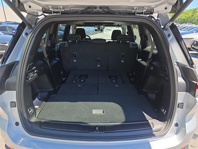 new 2025 Jeep Grand Cherokee L car, priced at $44,424