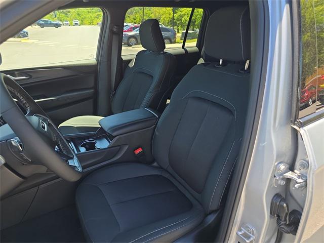new 2025 Jeep Grand Cherokee L car, priced at $44,424