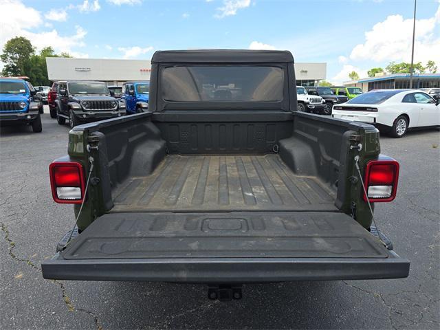 used 2022 Jeep Gladiator car, priced at $37,499