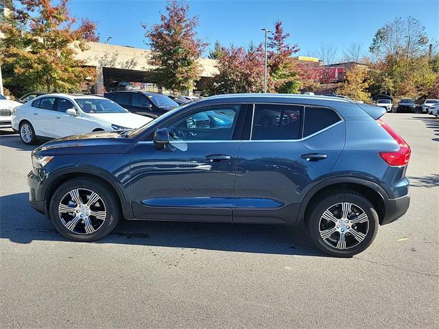 used 2020 Volvo XC40 car, priced at $27,948