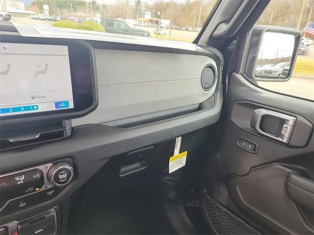 new 2025 Jeep Wrangler car, priced at $36,848