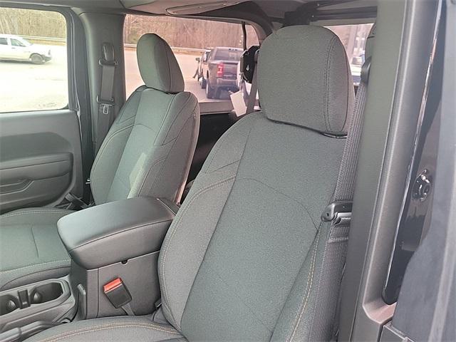 new 2025 Jeep Wrangler car, priced at $36,848
