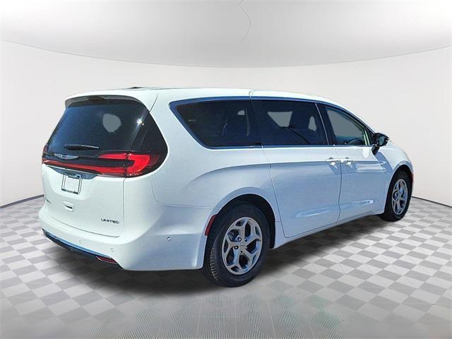 new 2024 Chrysler Pacifica car, priced at $50,842