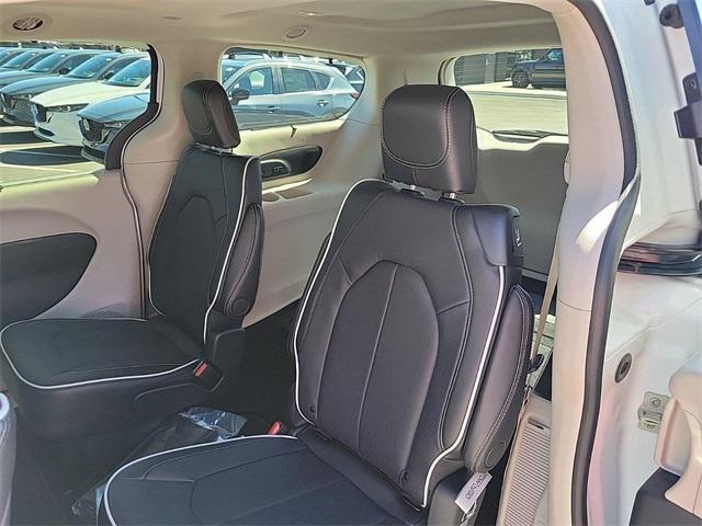 new 2024 Chrysler Pacifica car, priced at $50,842