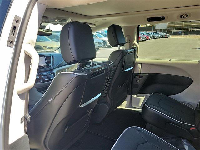 new 2024 Chrysler Pacifica car, priced at $50,842