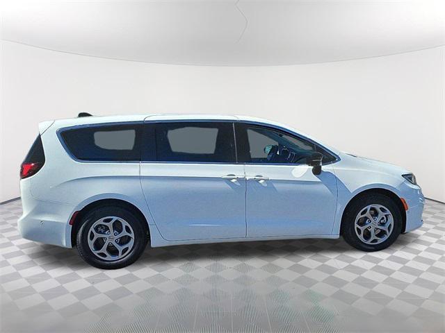 new 2024 Chrysler Pacifica car, priced at $50,842