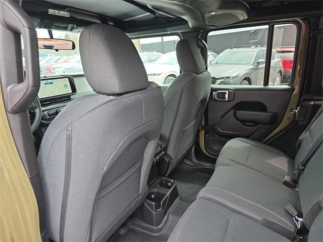 new 2025 Jeep Wrangler car, priced at $40,764