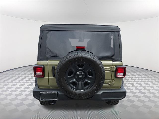 new 2025 Jeep Wrangler car, priced at $40,764