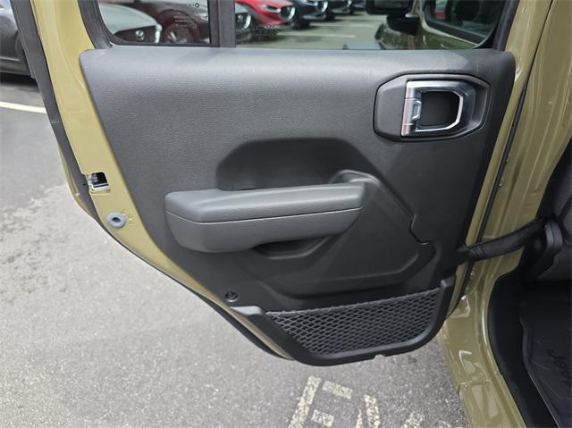 new 2025 Jeep Wrangler car, priced at $40,764