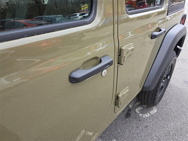 new 2025 Jeep Wrangler car, priced at $40,764