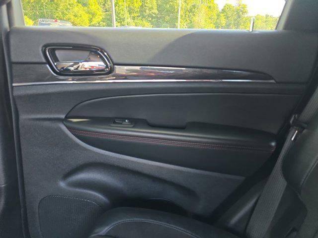 used 2021 Jeep Grand Cherokee car, priced at $24,399