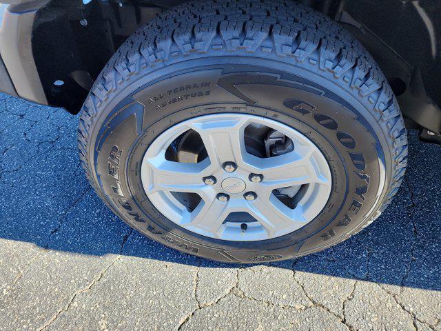 used 2021 Jeep Wrangler Unlimited car, priced at $26,899