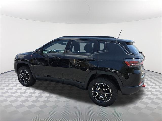 new 2025 Jeep Compass car, priced at $40,294