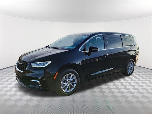 new 2025 Chrysler Pacifica car, priced at $49,698