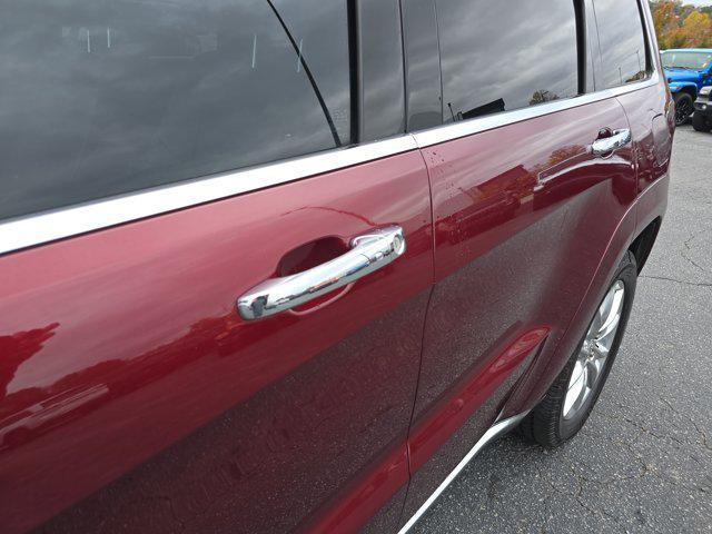 used 2016 Jeep Grand Cherokee car, priced at $14,228