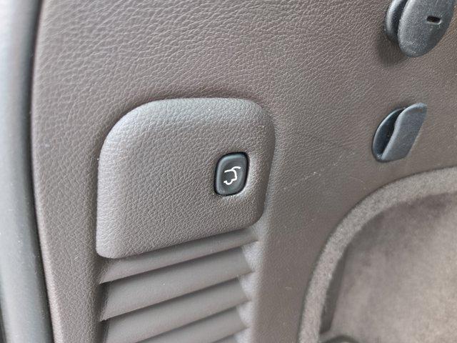 used 2016 Jeep Grand Cherokee car, priced at $14,228