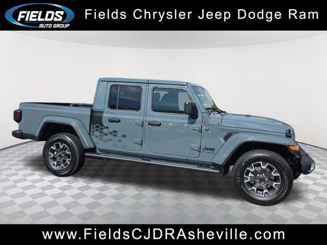 new 2025 Jeep Gladiator car, priced at $52,915