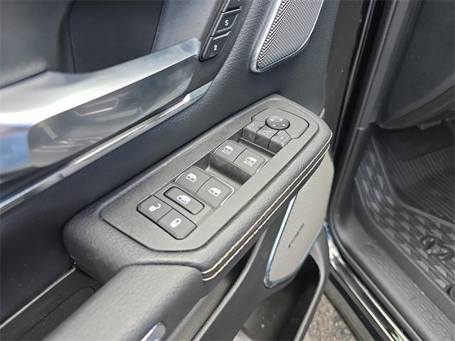 new 2025 Ram 1500 car, priced at $68,831