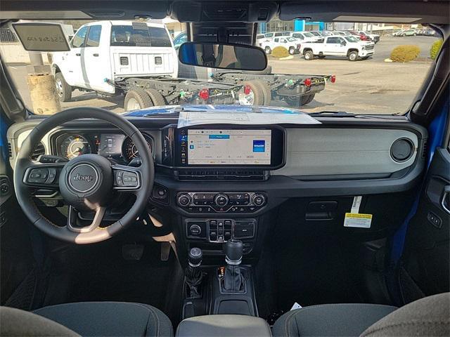 new 2025 Jeep Gladiator car, priced at $50,413