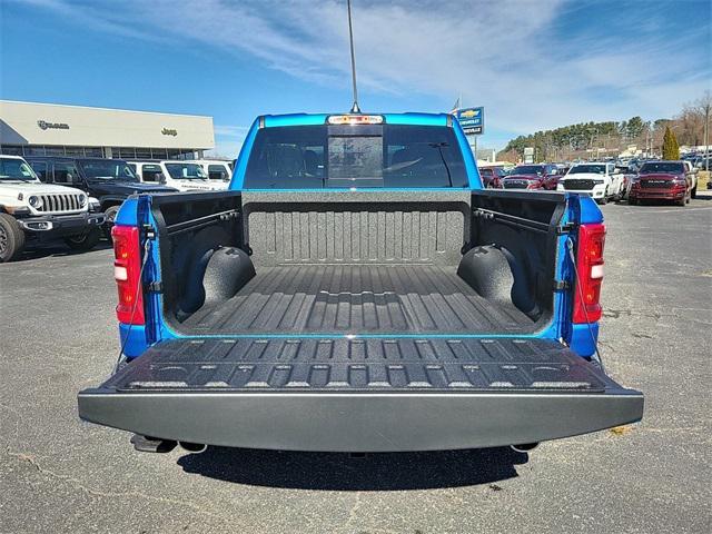 new 2025 Ram 1500 car, priced at $48,613