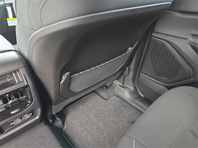 new 2025 Jeep Grand Cherokee car, priced at $40,822