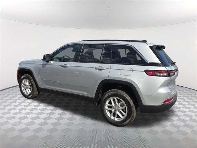 new 2025 Jeep Grand Cherokee car, priced at $40,822