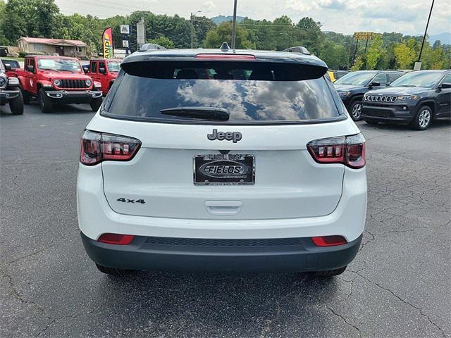 new 2024 Jeep Compass car, priced at $28,886