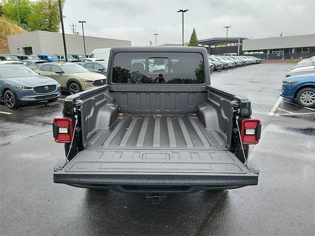 new 2024 Jeep Gladiator car, priced at $50,012