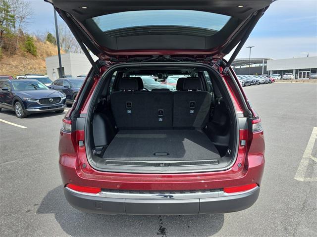 new 2025 Jeep Grand Cherokee car, priced at $40,822