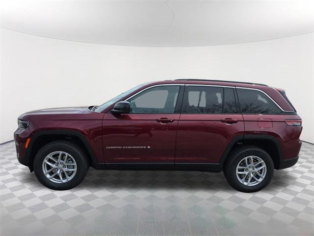 new 2025 Jeep Grand Cherokee car, priced at $40,822