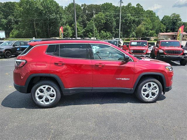 new 2024 Jeep Compass car, priced at $27,690