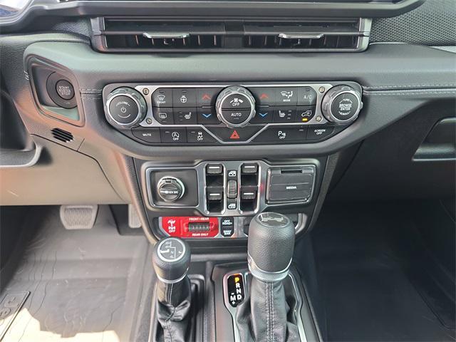 new 2025 Jeep Wrangler car, priced at $64,278