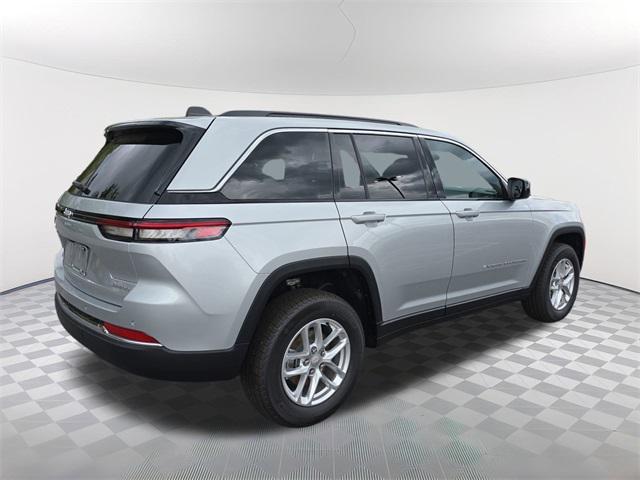 new 2025 Jeep Grand Cherokee car, priced at $40,822